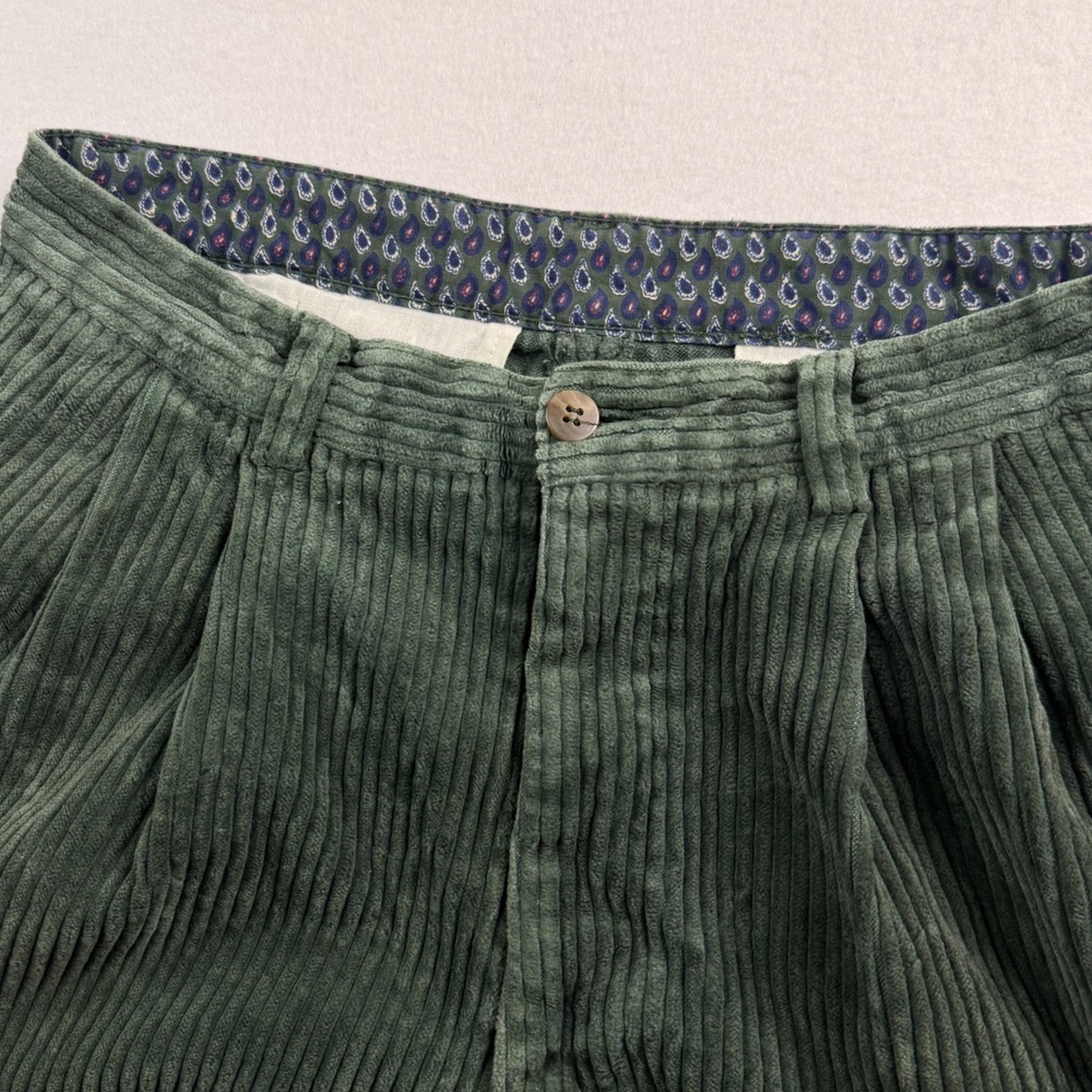 Gap Vintage Forest Green Wide Wale Corduroy Pleated Pants 30x28 Made in Portugal - Picture 6 of 6